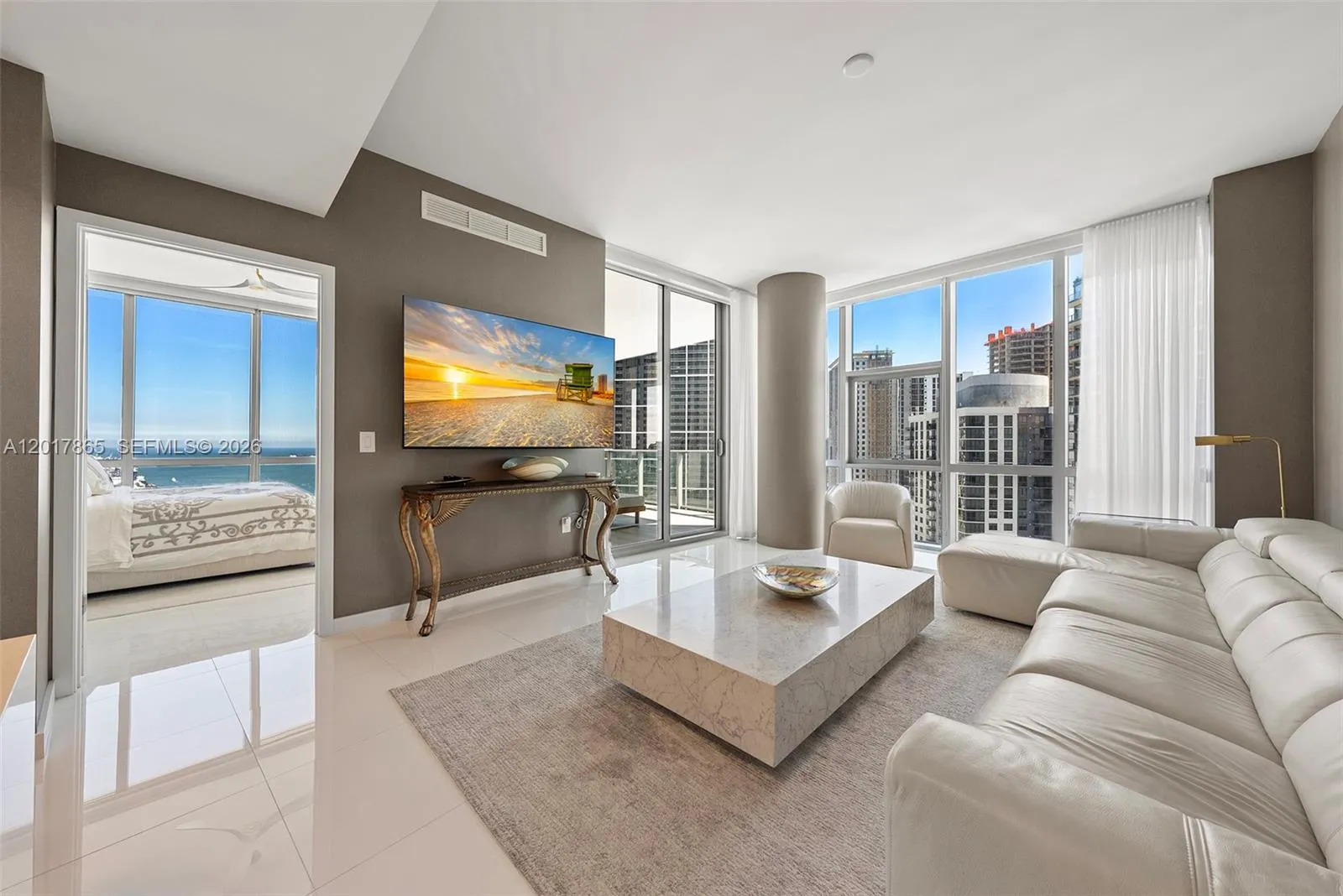 851 NE 1st Ave # 3711, Miami FL 33132