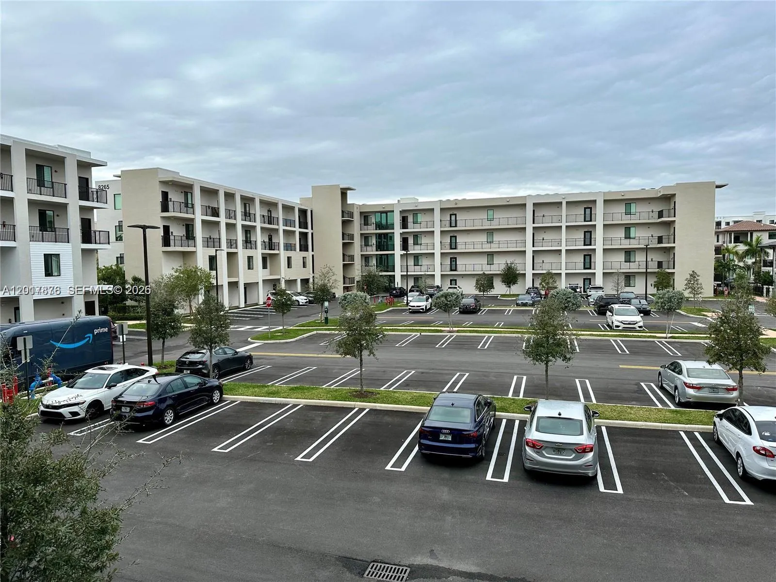 8201 NW 41st St # 203, Doral FL 33166