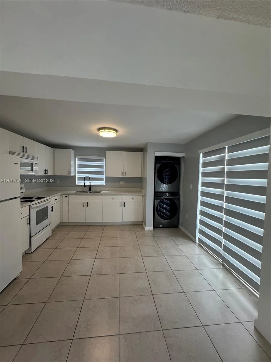 20500 SW 114th Pl # 20500, Miami FL 33189
