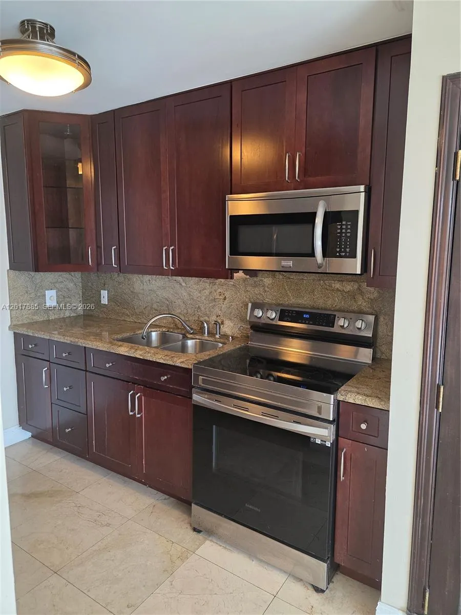 9800 W Bay Harbor Dr # 408, Bay Harbor Islands FL 33154