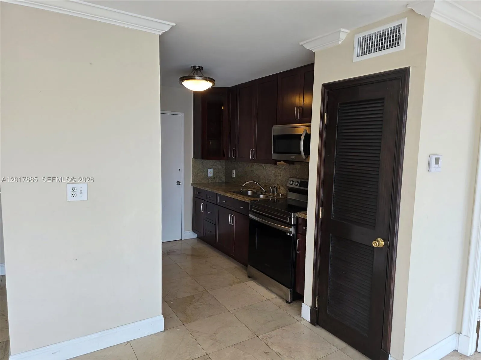 9800 W Bay Harbor Dr # 408, Bay Harbor Islands FL 33154