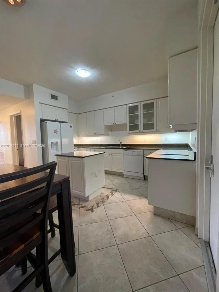 717 Crandon Blvd # 408, Key Biscayne FL 33149