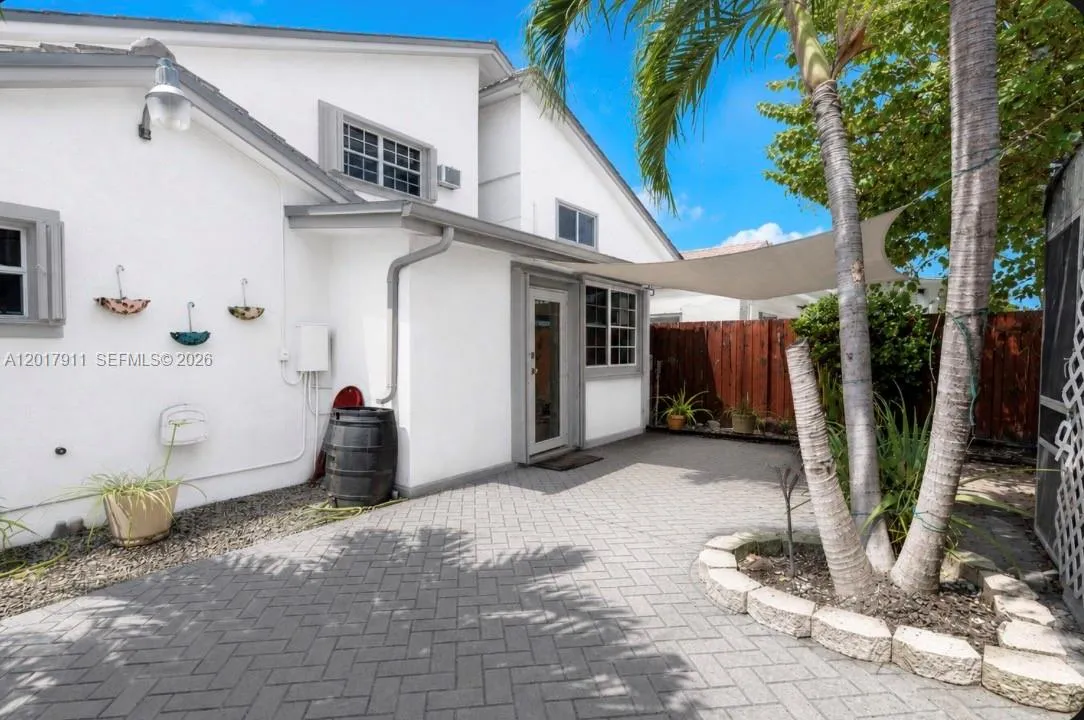 7811 SW 9th Ter, Miami FL 33144