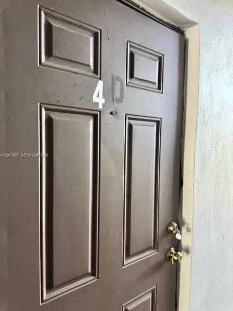 380 E Laurel Dr # 4D, Margate FL 33063