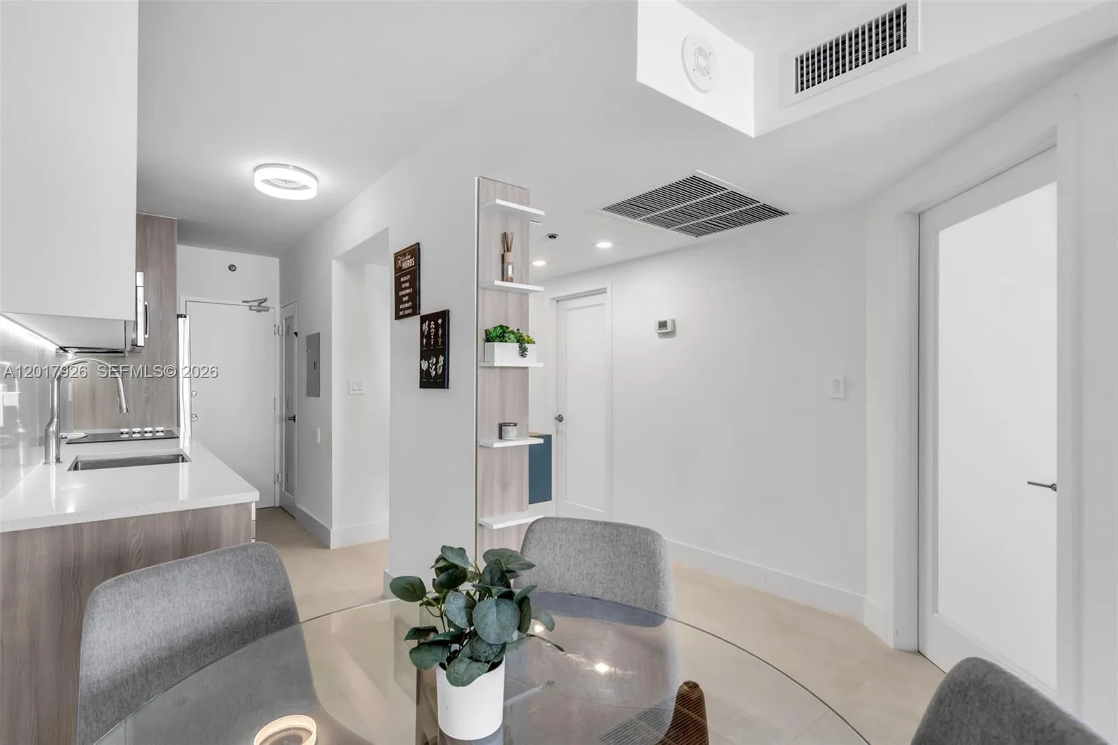 100 Lincoln Rd # 539, Miami Beach FL 33139