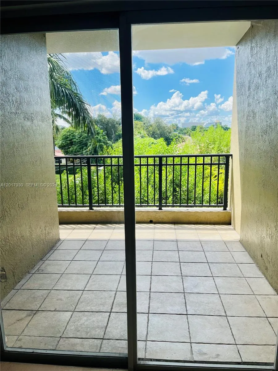 120 S Douglas Rd # 306, Miami FL 33134