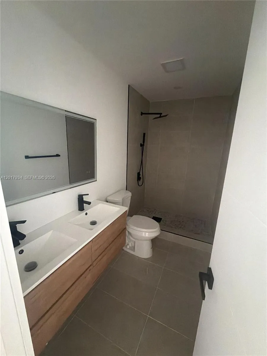 7801 Byron Ave # 3, Miami Beach FL 33141