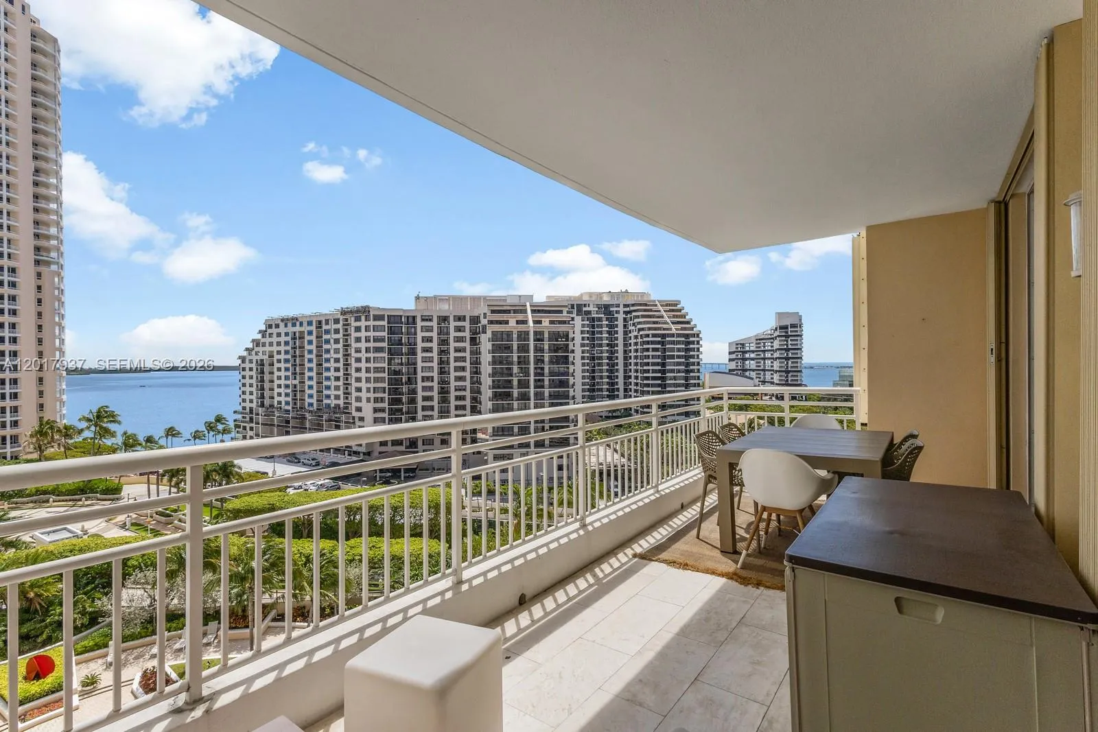 888 Brickell Key Dr # 1207, Miami FL 33131