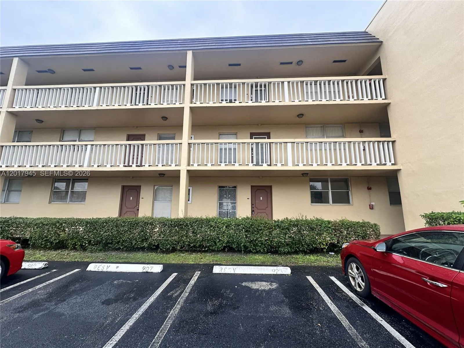 6001 NW 61st Ave # 111, Tamarac FL 33319