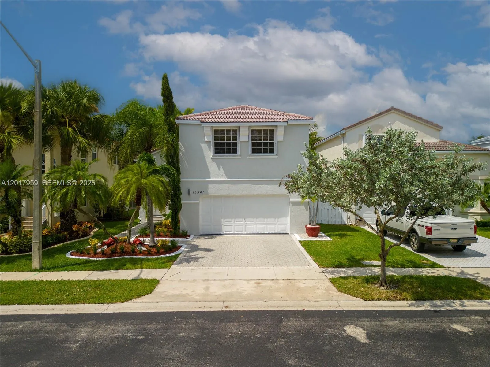 4 bedroom 2 bath for sale at 15341 NW 4 ST, Pembroke Pines FL 33028