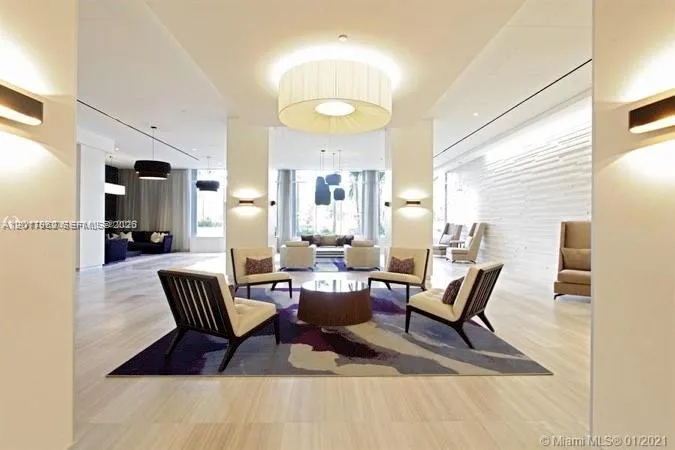 100 Bayview Dr # 309, Sunny Isles Beach FL 33160