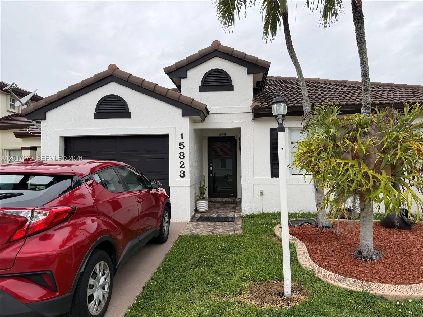 3 bedroom 2 bath for sale at 15823 SW 82nd St, Miami FL 33193