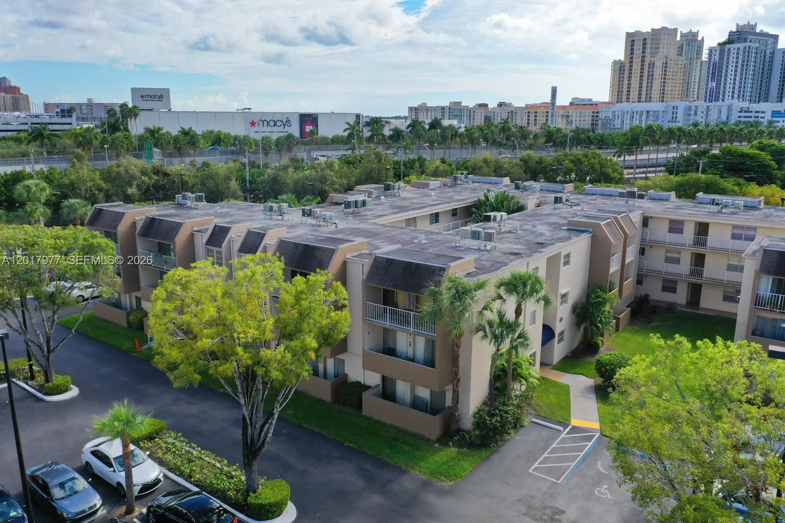 7705 SW 86th St # 212, Miami FL 33143