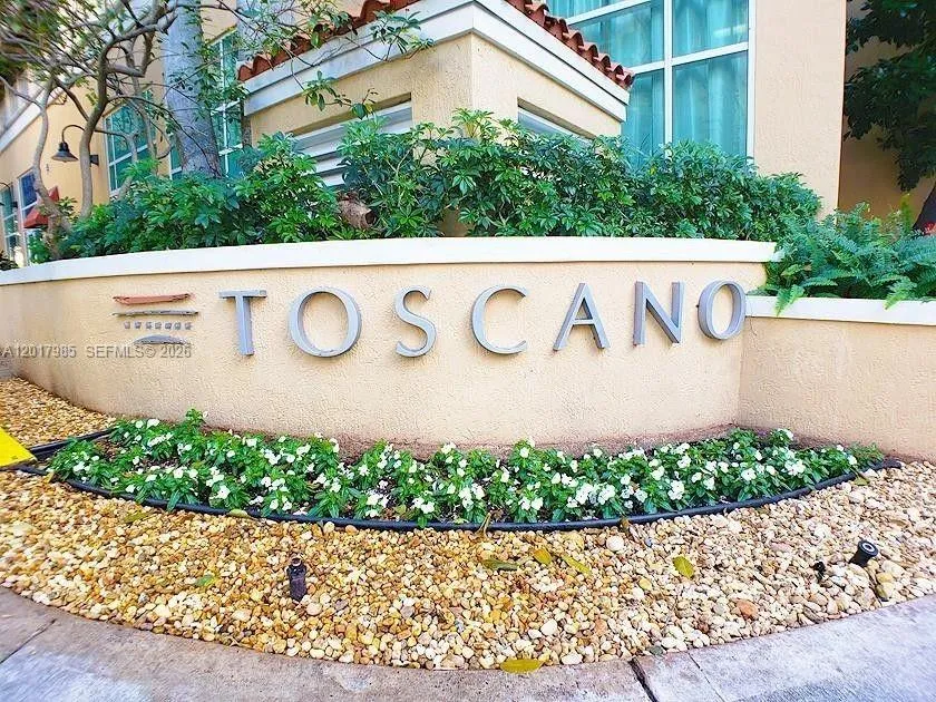 7350 SW 89th St # 314S, Miami FL 33156