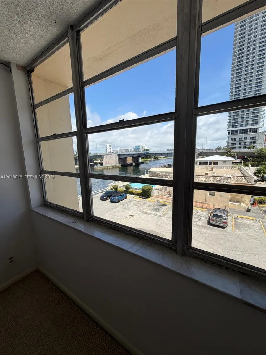 1817 S Ocean Dr # 319, Hallandale Beach FL 33009