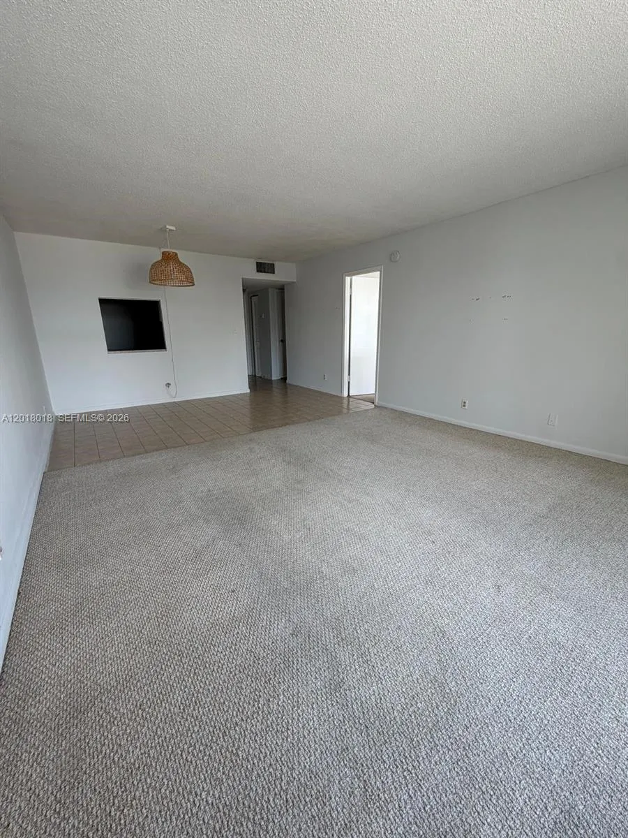 1817 S Ocean Dr # 319, Hallandale Beach FL 33009