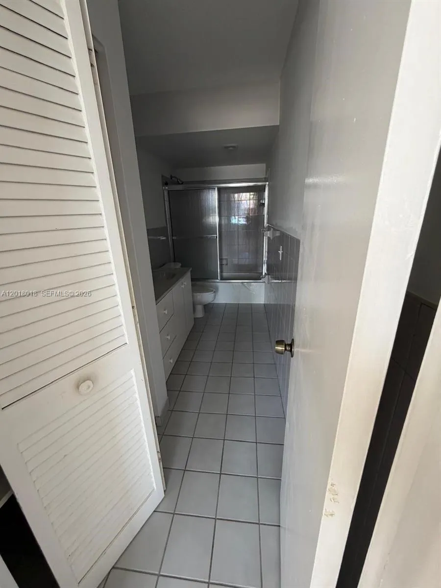 1817 S Ocean Dr # 319, Hallandale Beach FL 33009