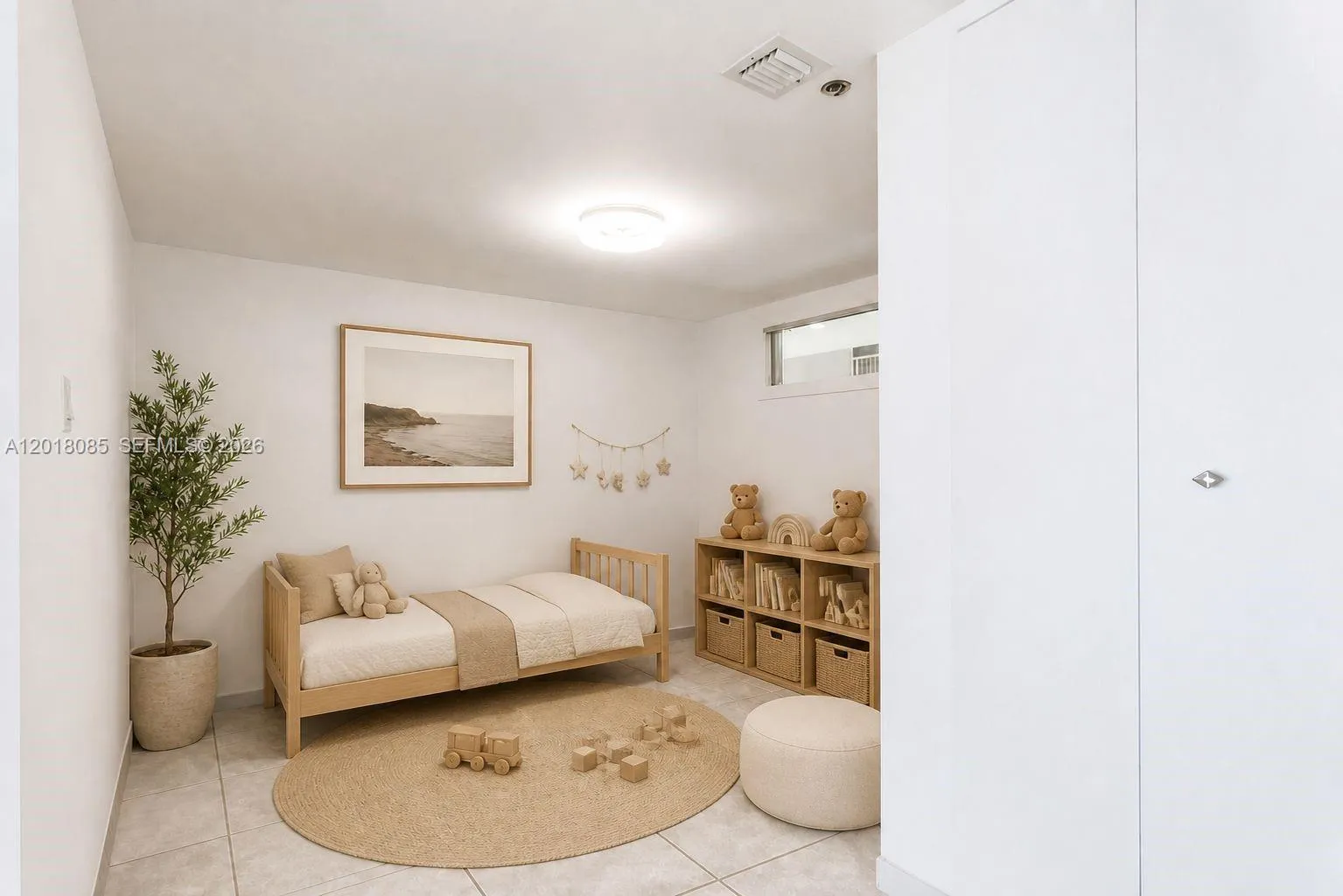 1717 NE Bayshore Dr # 2736, Miami FL 33132