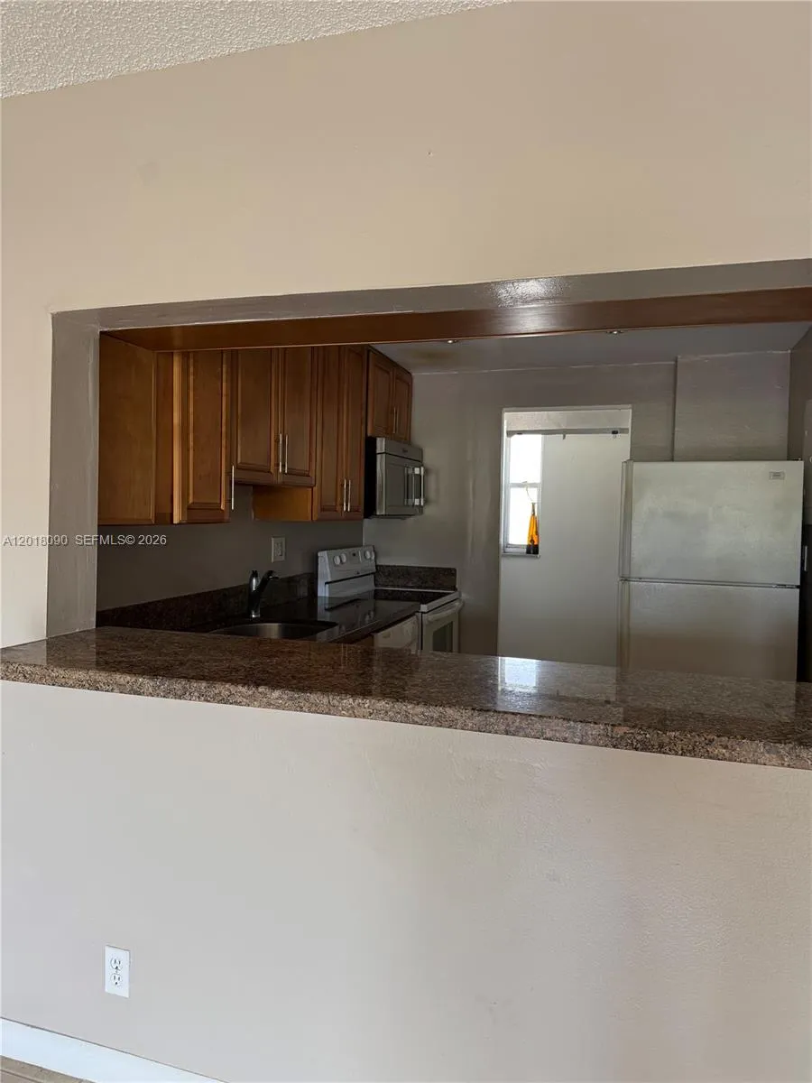 8020 N Colony Cir N # 209, Tamarac FL 33321