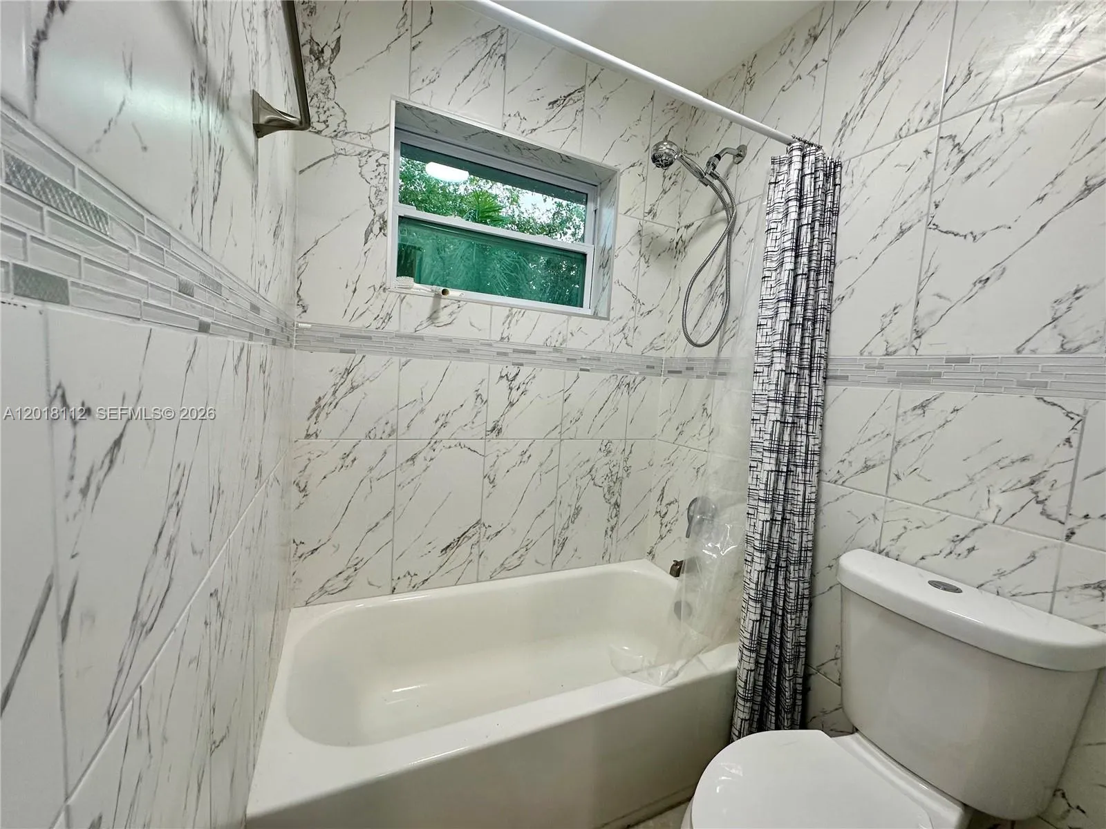 1975 NE 135th St # 3N, North Miami FL 33181