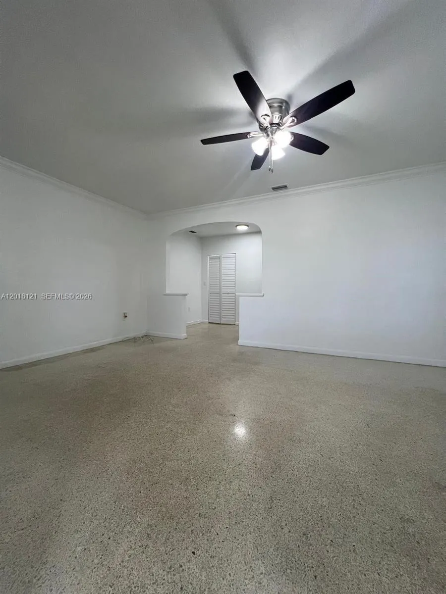 301 NW 35th Ave # 301, Miami FL 33125