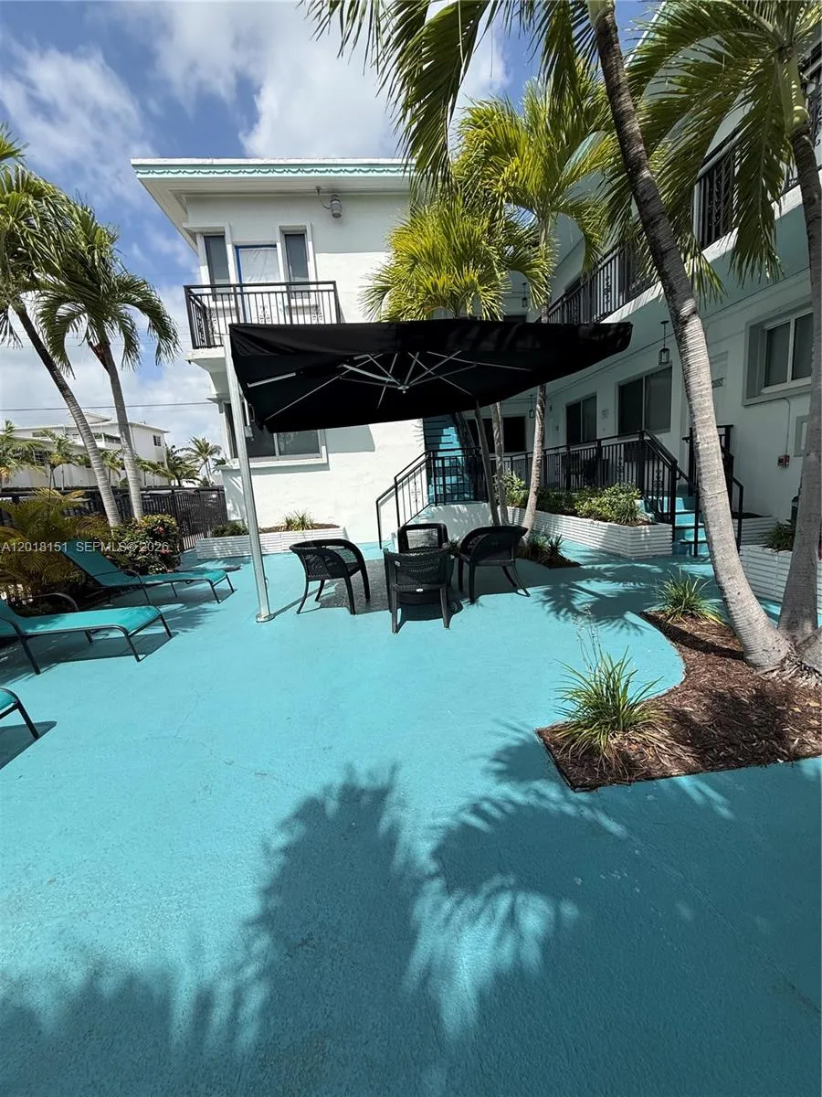 7710 Harding Ave # 1, Miami Beach FL 33141