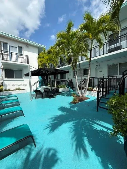 7710 Harding Ave # 1, Miami Beach FL 33141