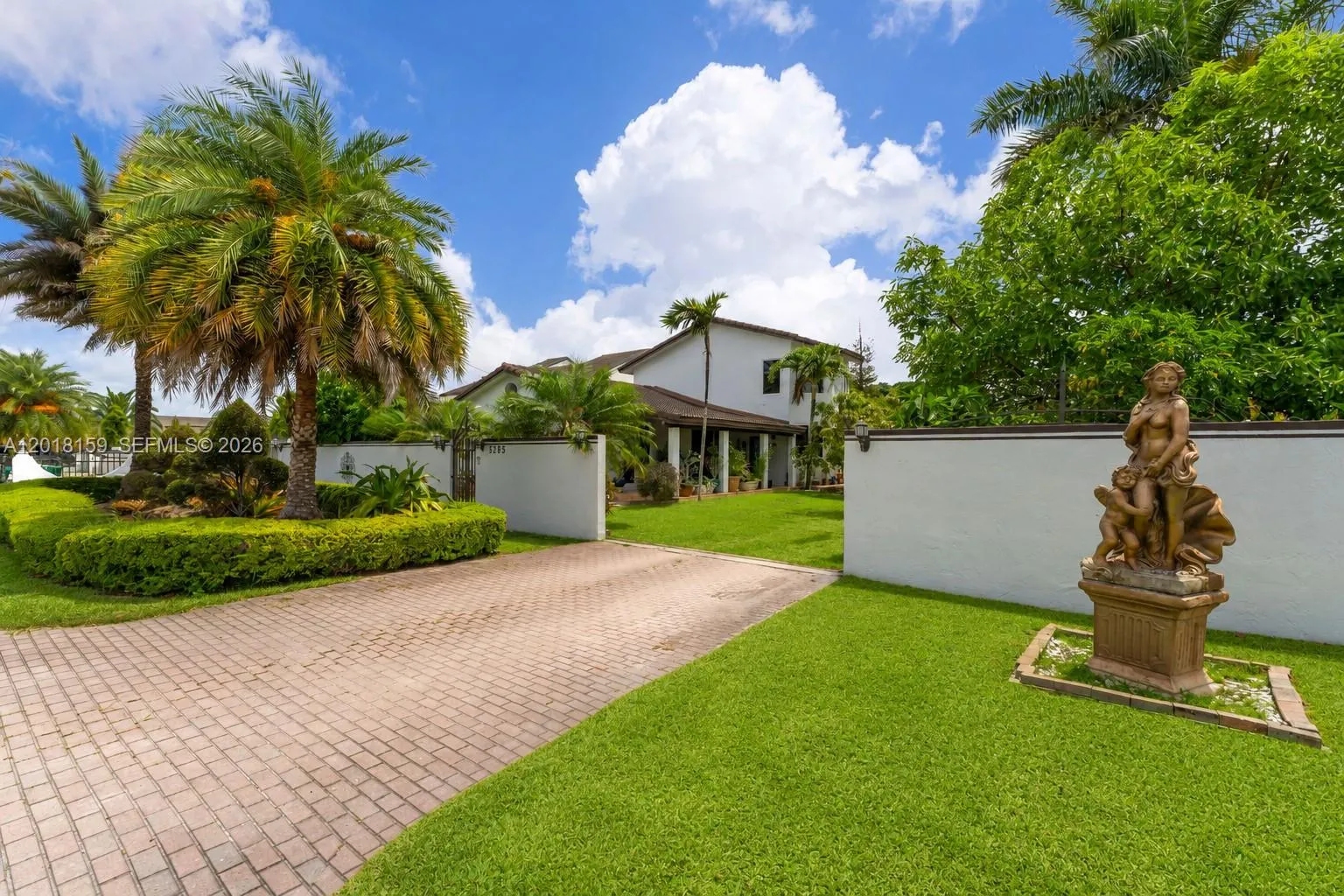 3285 SW 132nd Ave, Miami FL 33175