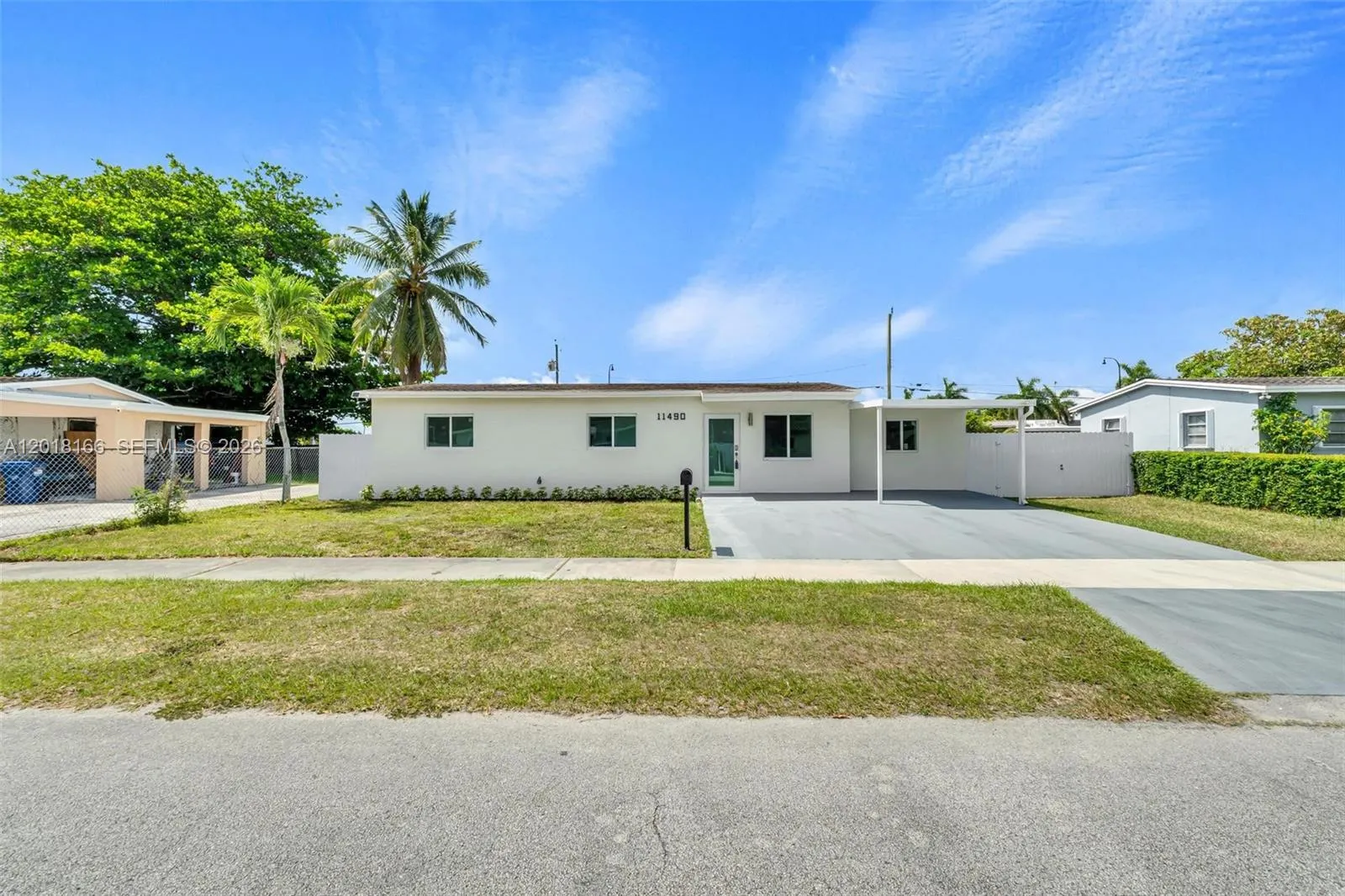11490 Pinkston Dr, Miami FL 33176