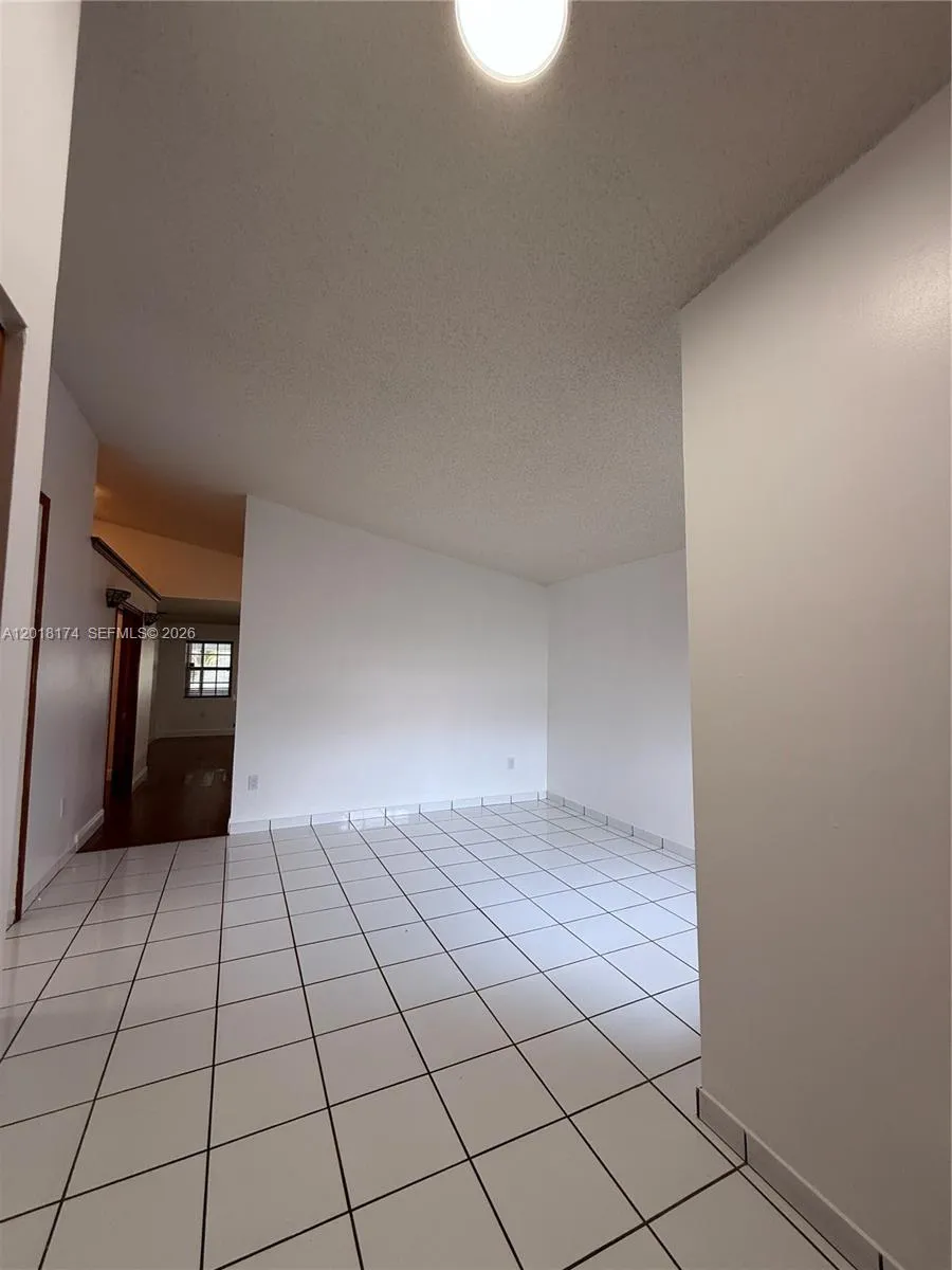 14220 SW 53rd St # A, Miami FL 33175