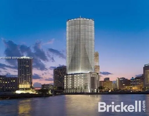 1 bedroom 1 bath for sale at 200 Biscayne Boulevard Way # 3110, Miami FL 33131