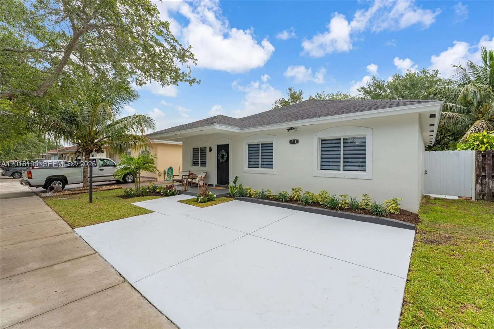211 SW 15th Ter, Homestead FL 33030