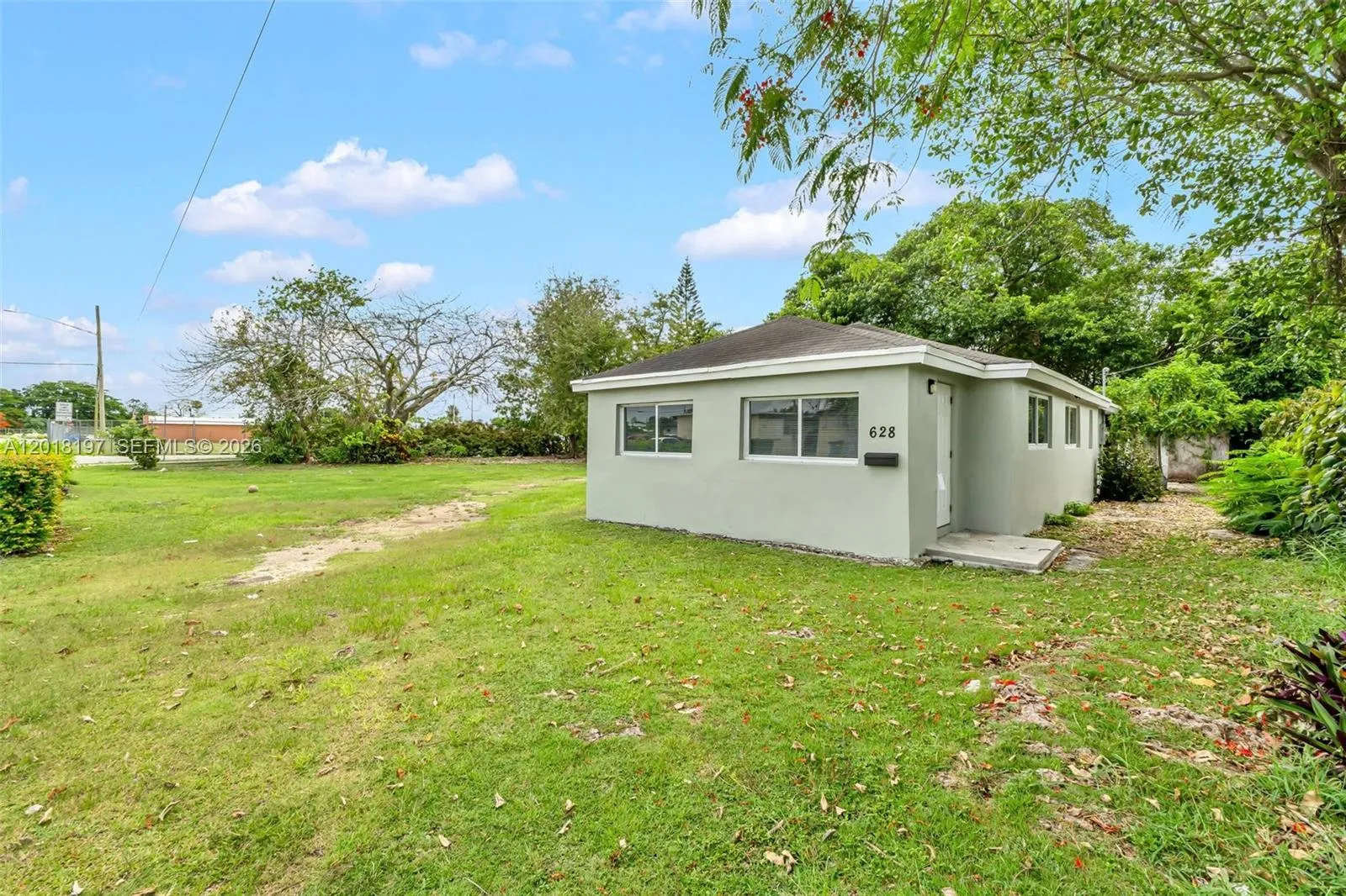 628 SW 8th Ave, Homestead FL 33030