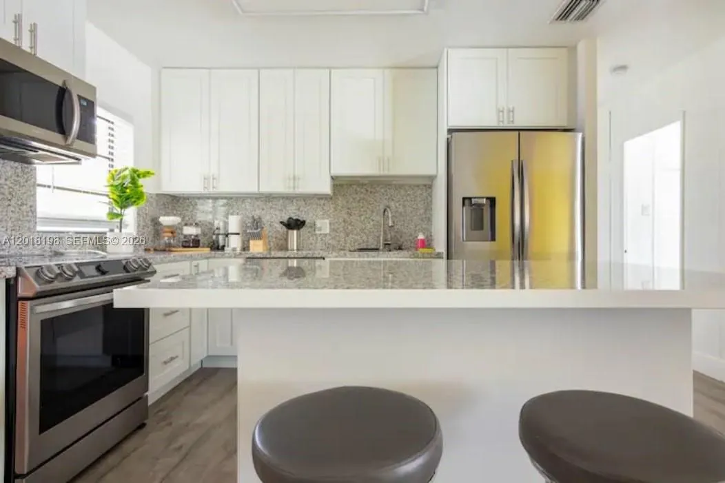 1815 NE 154 St, North Miami Beach FL 33162