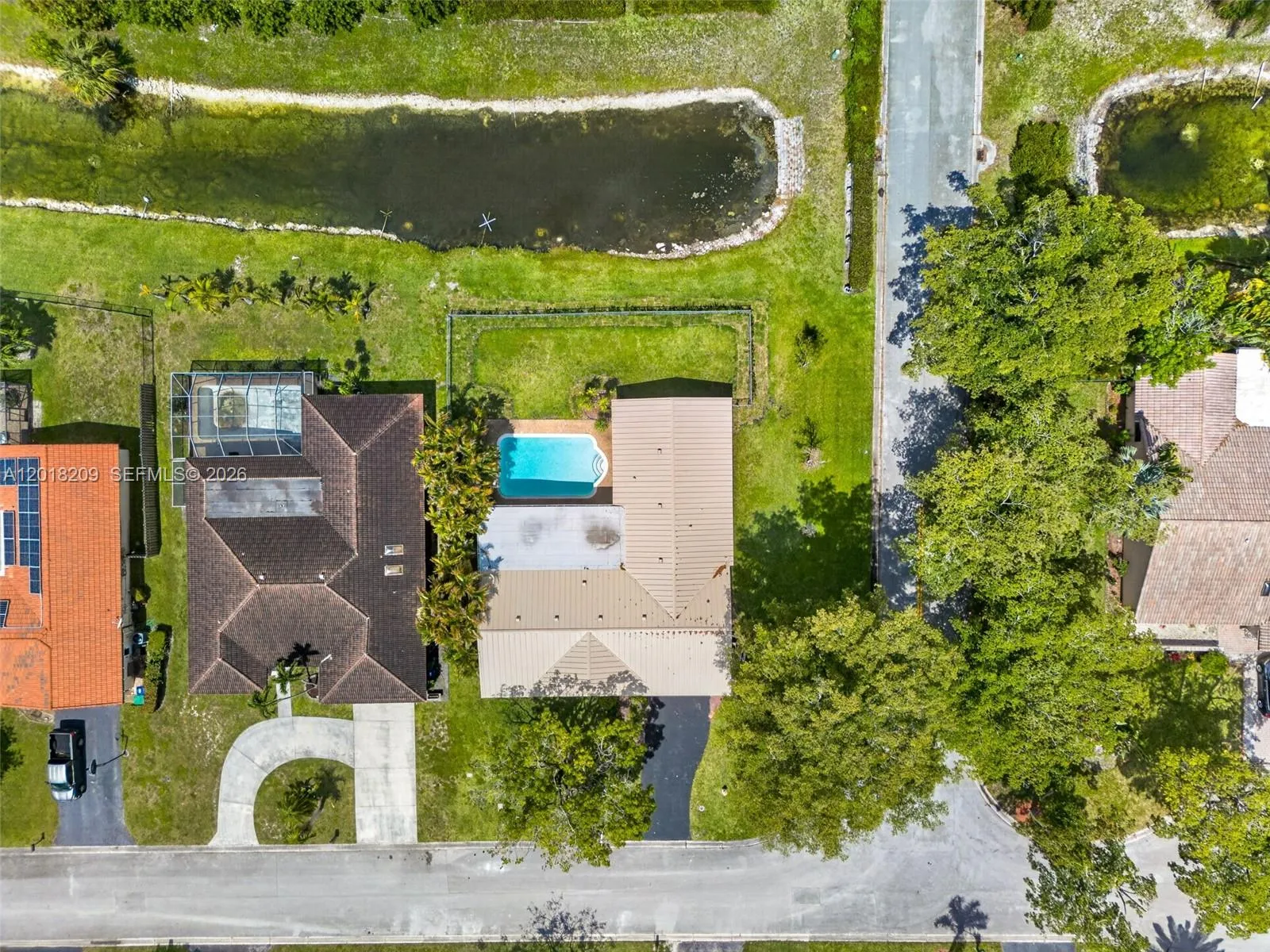 5 bedroom 3 bath for sale at 1980 NW 81st Ave, Coral Springs FL 33071