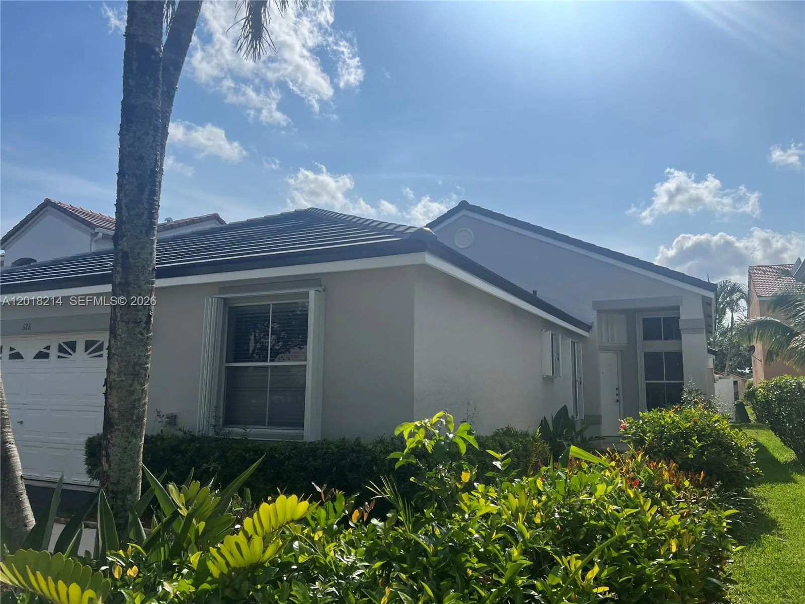 3 bedroom 2 bath for sale at 628 Stanton Dr, Weston FL 33326