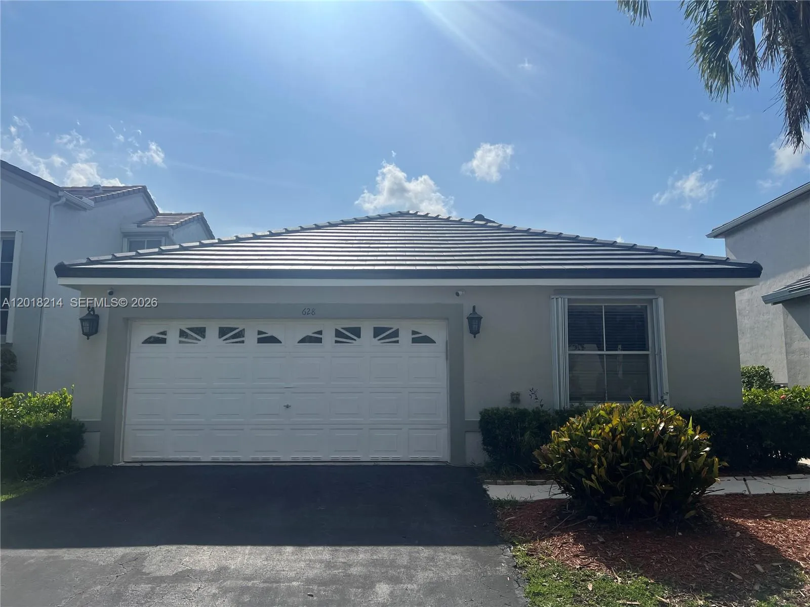 628 Stanton Dr, Weston FL 33326