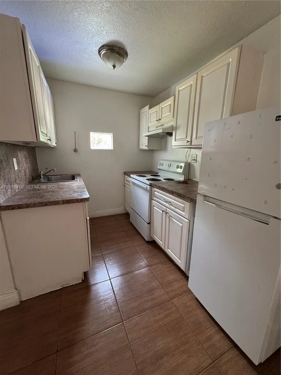 410 N 58th Ave # 408, Hollywood FL 33021