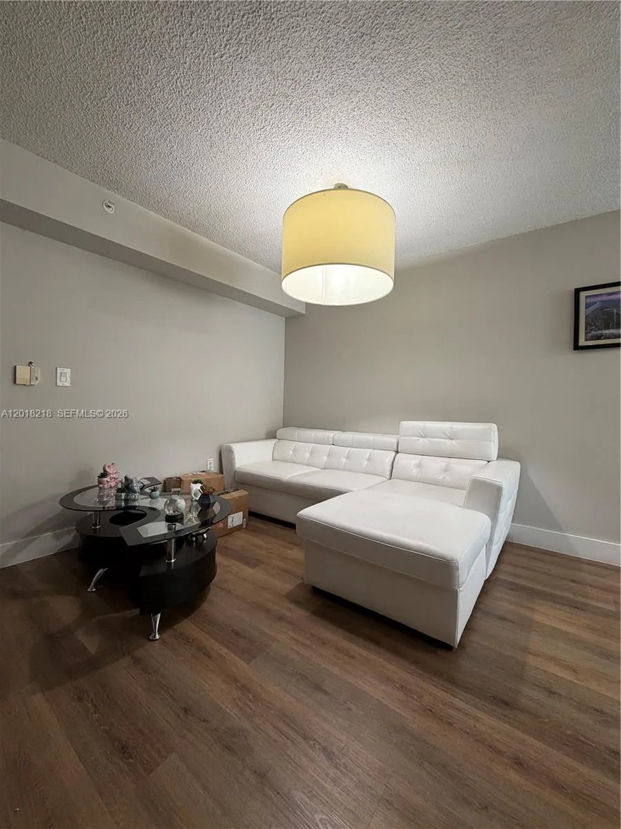 4320 NW 107th Ave # 1, Doral FL 33178