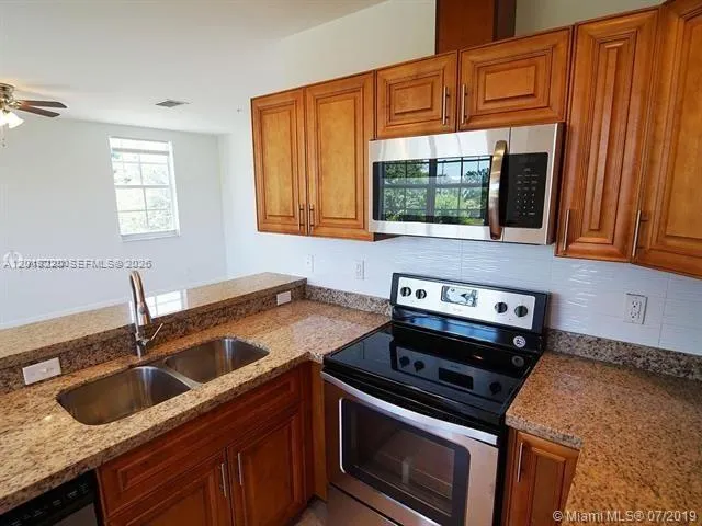 7738 NW 5th St # 7746, Plantation FL 33324