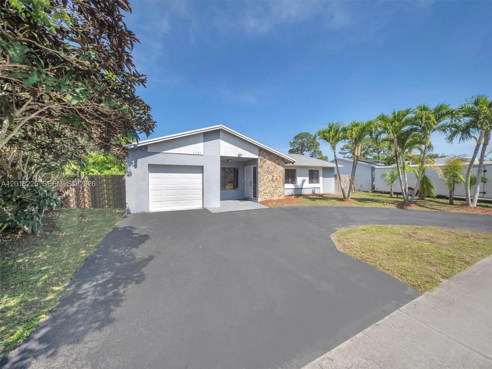 1027 SW 49th Ter, Margate FL 33068