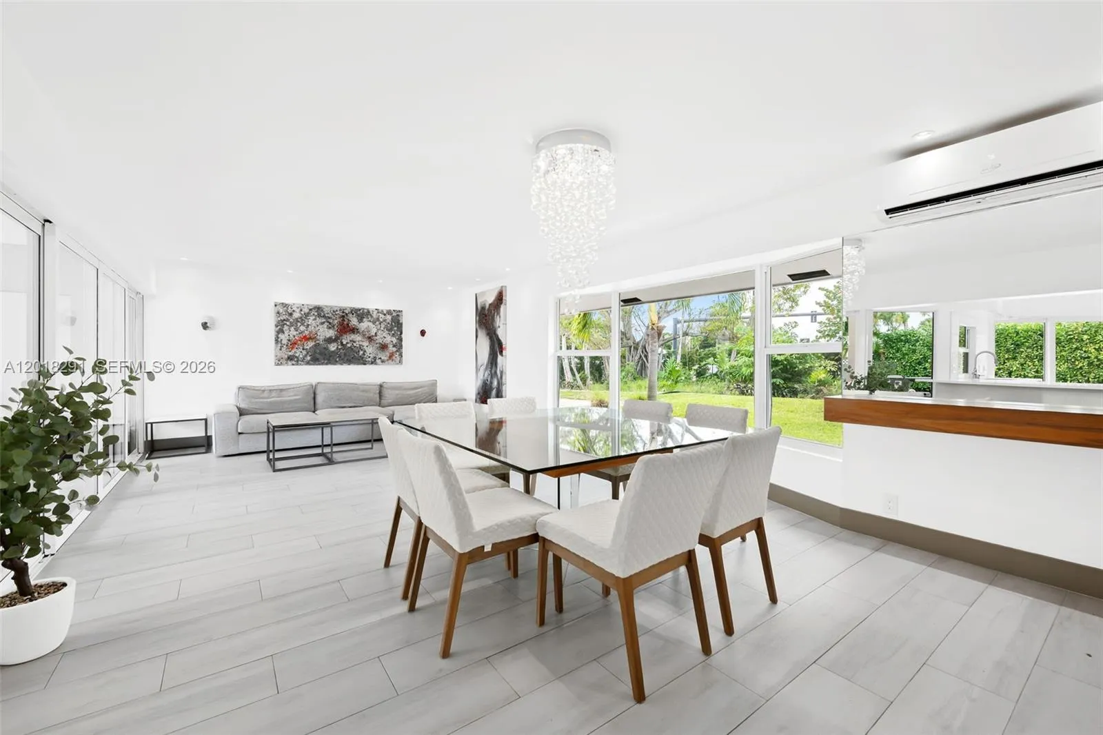 2711 Mayan Dr, Fort Lauderdale FL 33316