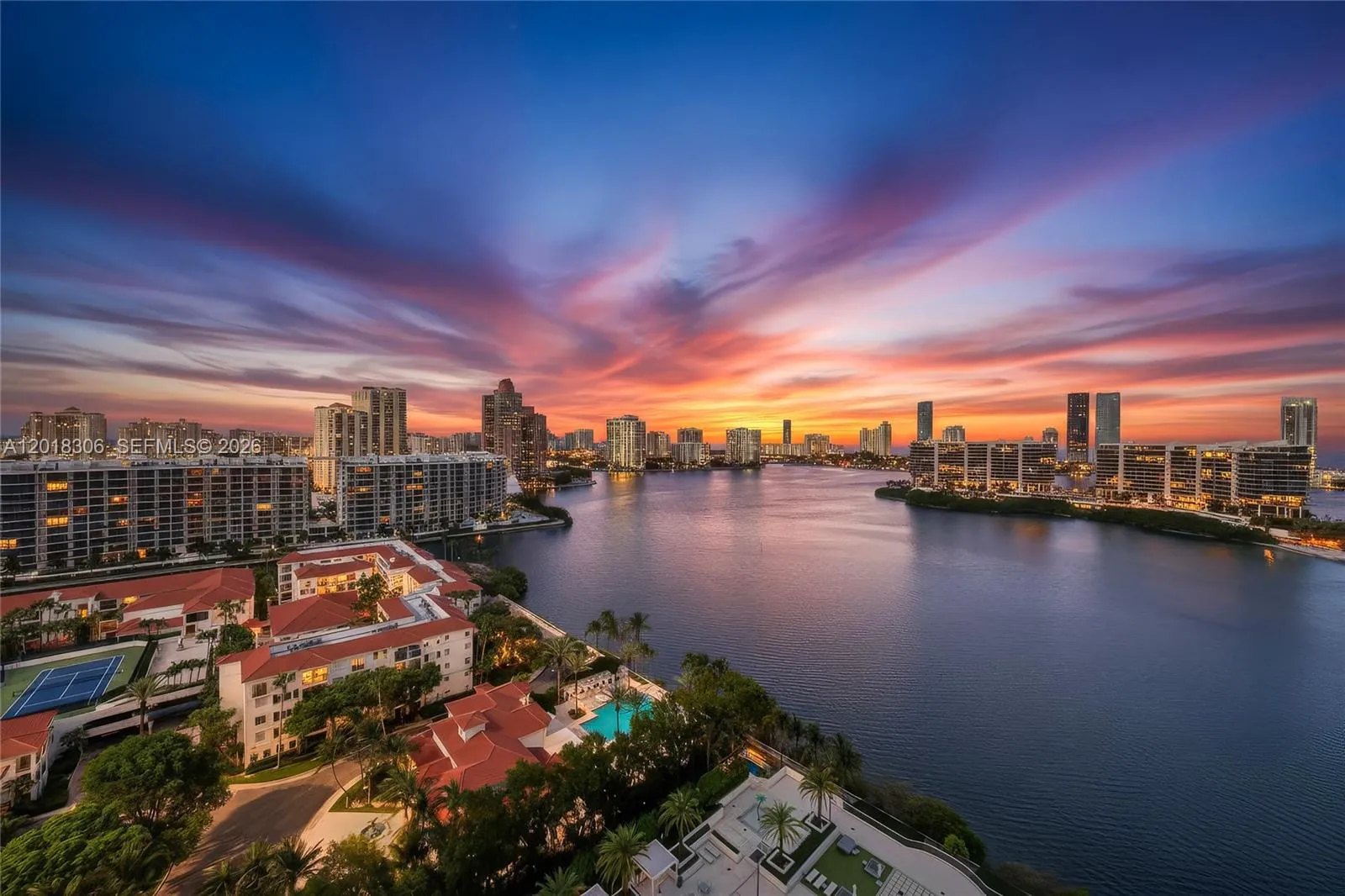3 bedroom 3 bath for sale at 3301 NE 183rd St # 2007, Aventura FL 33160