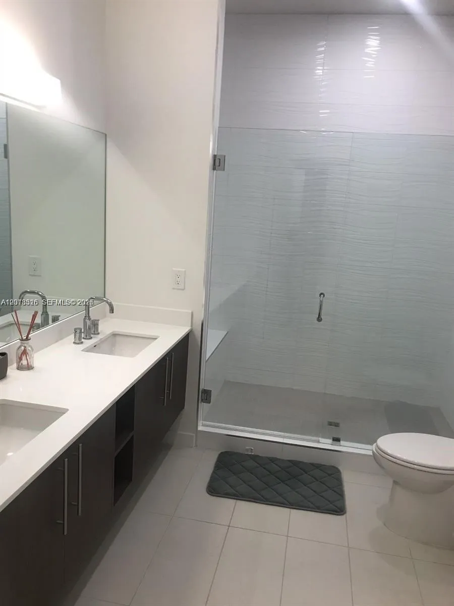 7751 NW 107th Ave # 803, Doral FL 33178