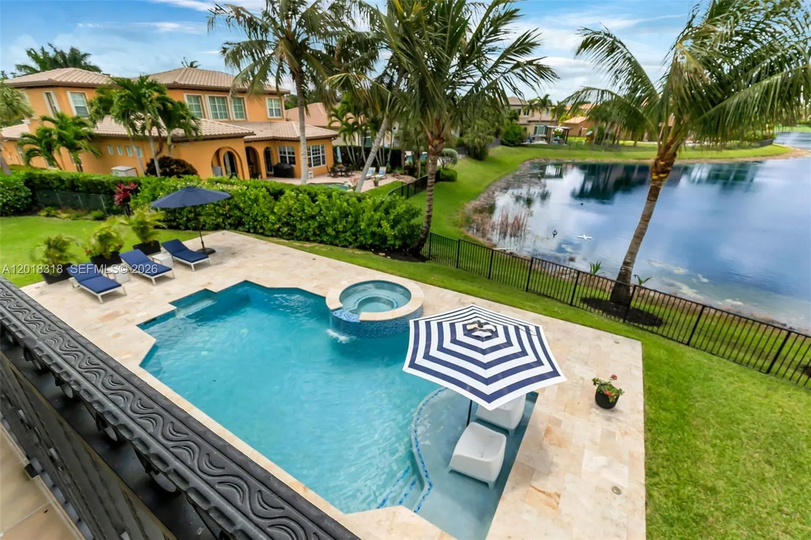 11075 NW 79th Pl, Parkland FL 33076