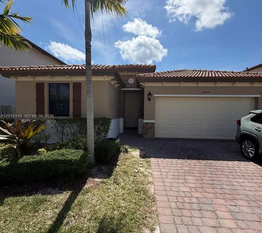 24164 SW 118th Ave, Homestead FL 33032