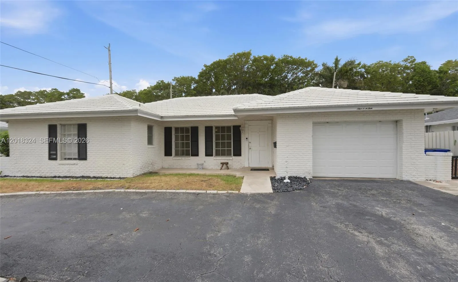 1310 SE 14th Ct, Deerfield Beach FL 33441