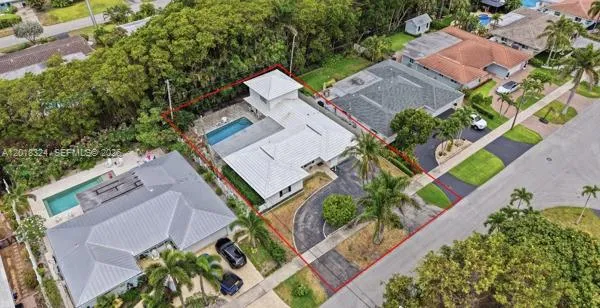 1310 SE 14th Ct, Deerfield Beach FL 33441