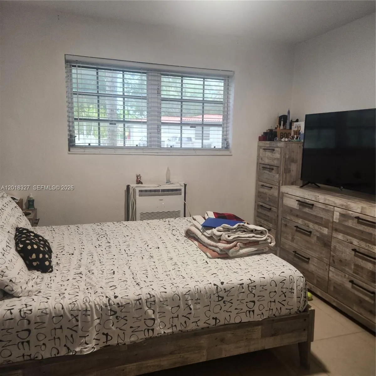 6580 Santona St # A8, Coral Gables FL 33146