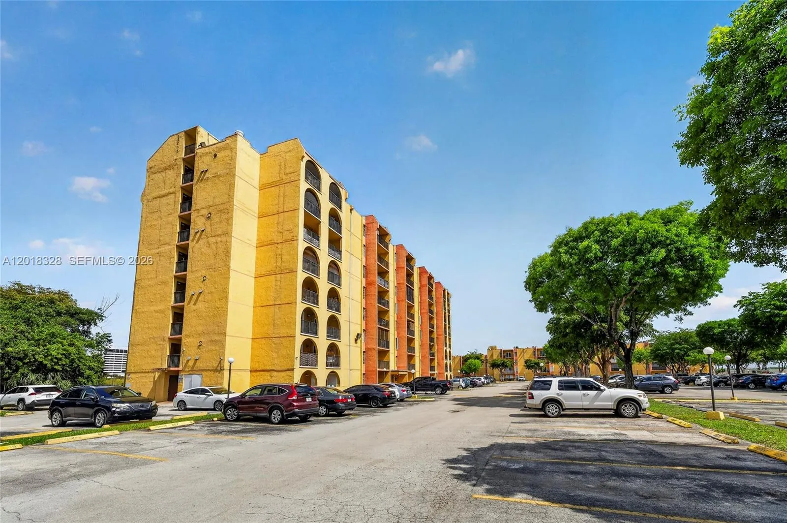 4801 NW 7th St # 810, Miami FL 33126